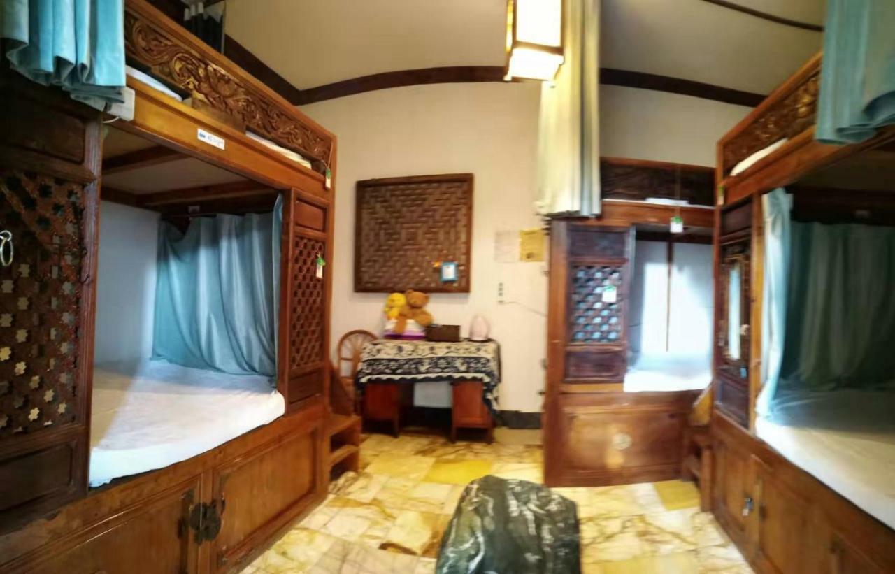 The Lily Pad Inn Дали Экстерьер фото